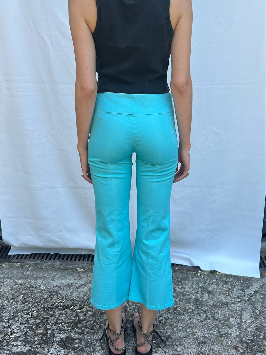 The blue capris