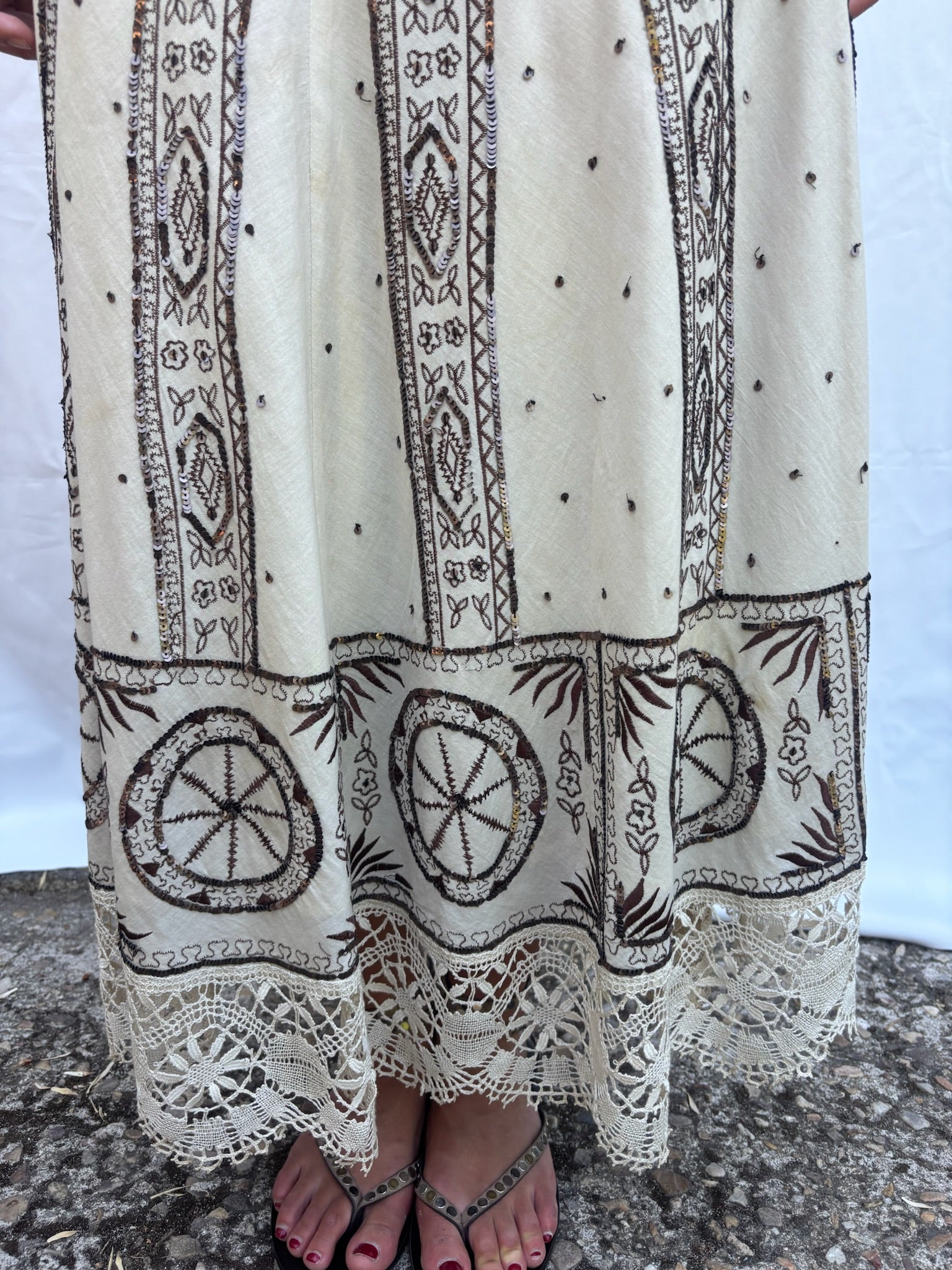 The oman skirt