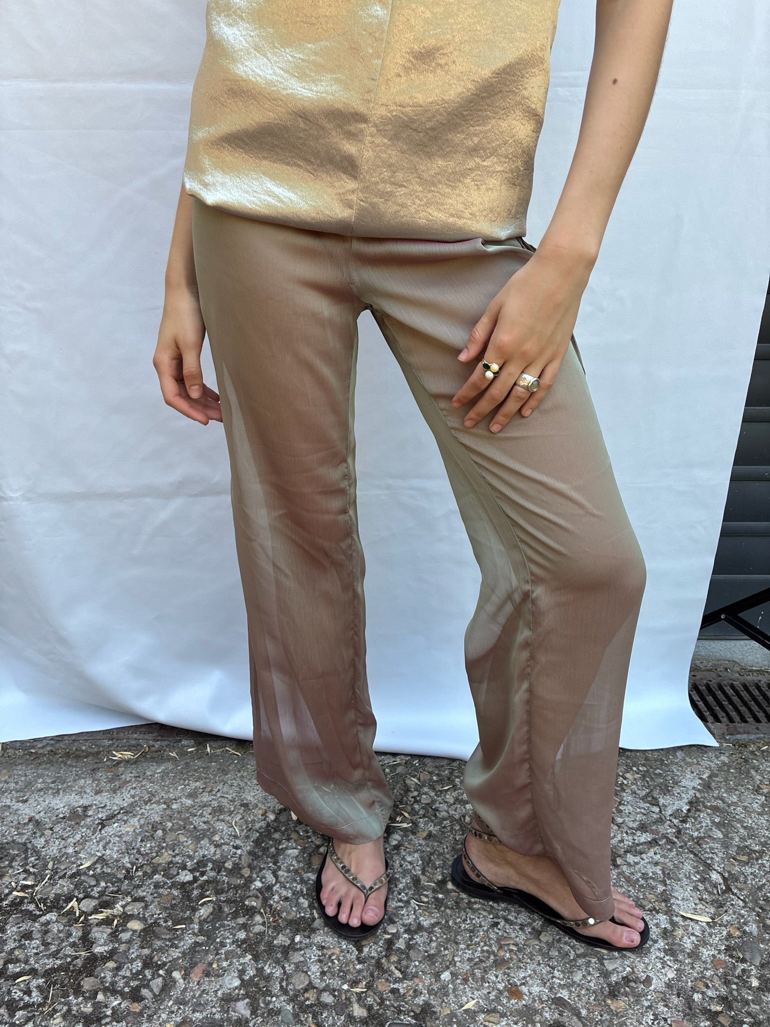 The cosmic mesh pants